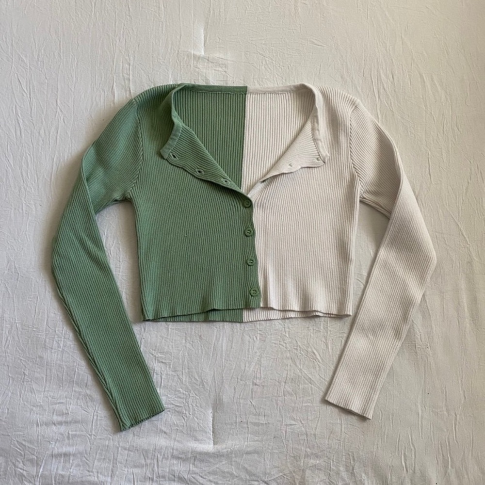 split button down crop top